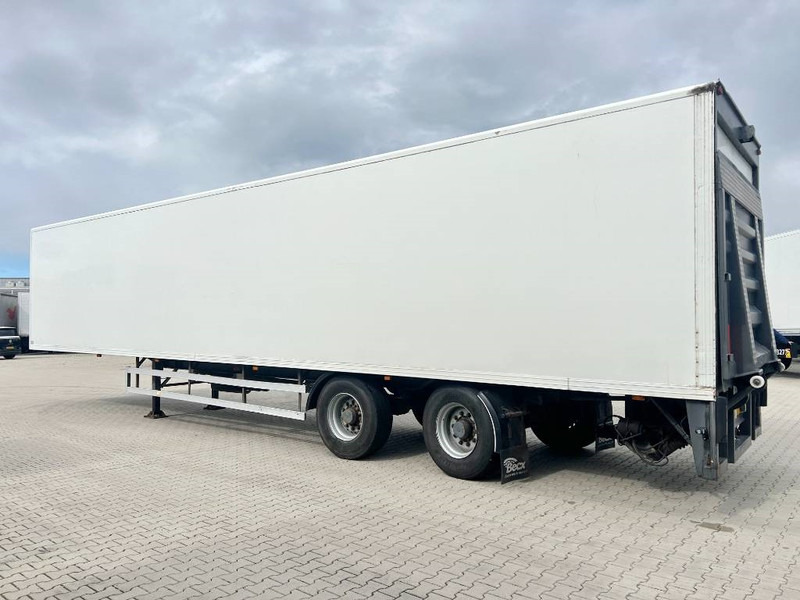 Pacton THD.230 - 2 Axles / Taillift - Closed box semi-trailer: picture 2 Pacton THD.230 - 2 Axles / Taillift - Closed box semi-trailer: picture 2