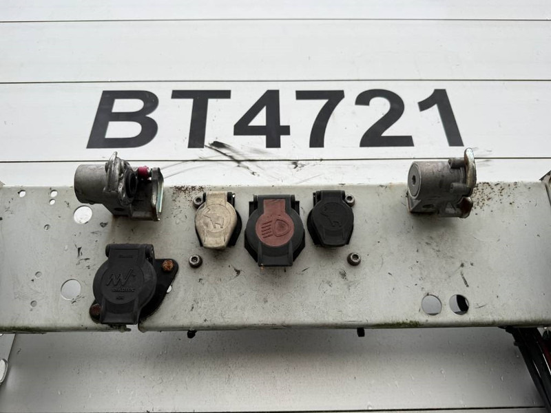 Curtainsider semi-trailer Schmitz Cargobull SCB*S3T Drankentrailer / 3 Axles / Speed Curtain: picture 15