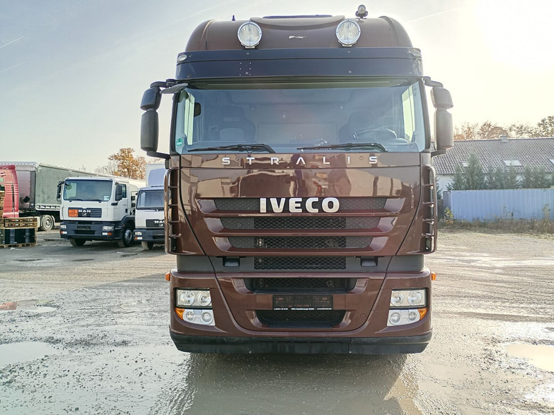 Iveco AS260S42Y/FS CM BDF HIAB 144E-4 HIDUO 12,7 m - Cab chassis truck, Crane truck: picture 4 Iveco AS260S42Y/FS CM BDF HIAB 144E-4 HIDUO 12,7 m - Cab chassis truck, Crane truck: picture 4
