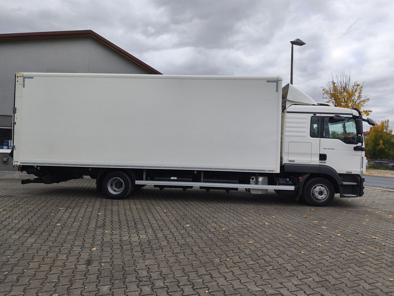 MAN TGL 12.250 - Box truck: picture 4 MAN TGL 12.250 - Box truck: picture 4