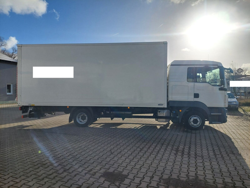 MAN TGL 8.190 L gFH Koffer LBW AHK (25) TÜV NEU - Box truck: picture 4 MAN TGL 8.190 L gFH Koffer LBW AHK (25) TÜV NEU - Box truck: picture 4