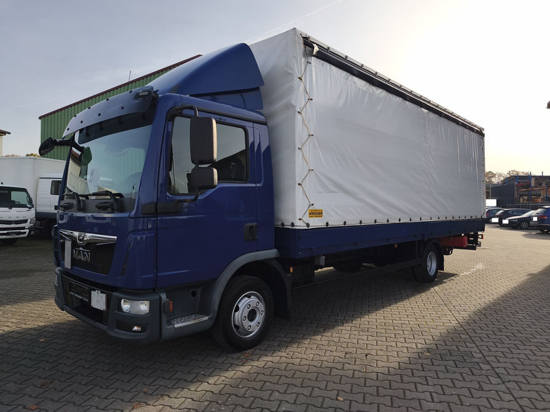 Curtainsider truck MAN TGL 8.220 4x2 Euro 6 LBW AHK (19): picture 1