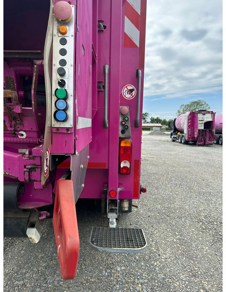 Garbage truck MAN TGS 28.320: picture 9