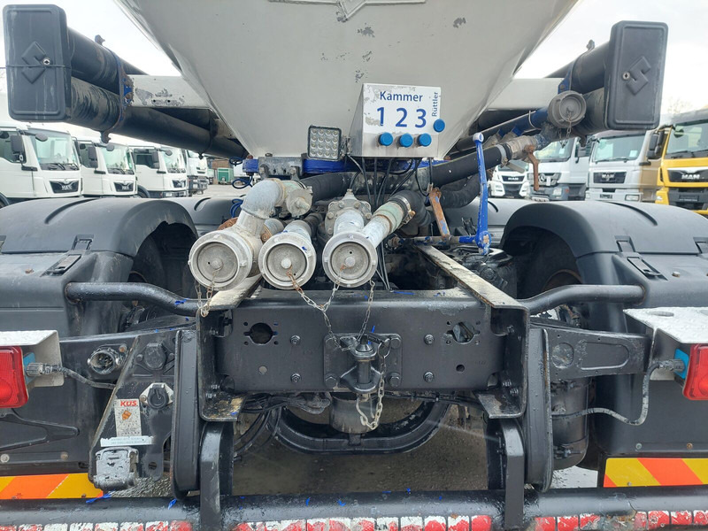 Truck for transportation of food MAN TGX 35.440 Silo Euro 6 8x4 Lift+Lenk Klima (5): picture 10 Truck for transportation of food MAN TGX 35.440 Silo Euro 6 8x4 Lift+Lenk Klima (5): picture 10