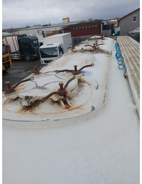 Truck for transportation of food MAN TGX 35.440 Silo Euro 6 8x4 Lift+Lenk Klima (5): picture 11 Truck for transportation of food MAN TGX 35.440 Silo Euro 6 8x4 Lift+Lenk Klima (5): picture 11