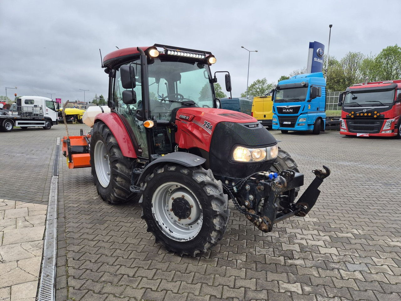Case IH Farmall 75 / 2022 / Only 1853 MTH / Sweeper + Plow Extra / 1 OWN - Farm tractor: picture 1 Case IH Farmall 75 / 2022 / Only 1853 MTH / Sweeper + Plow Extra / 1 OWN - Farm tractor: picture 1