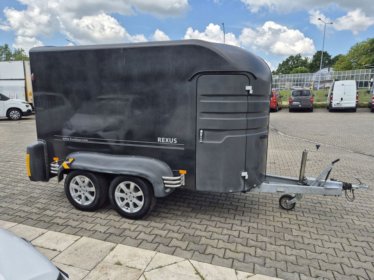 Humbaur Rexus 2000 / FOR Transporting 2 Horses, Ponies ANDBreedin Humbaur Rexus 2000 / FOR Transporting 2 Horses, Ponies ANDBreedin - Horse trailer: picture 5 Humbaur Rexus 2000 / FOR Transporting 2 Horses, Ponies ANDBreedin Humbaur Rexus 2000 / FOR Transporting 2 Horses, Ponies ANDBreedin - Horse trailer: picture 5