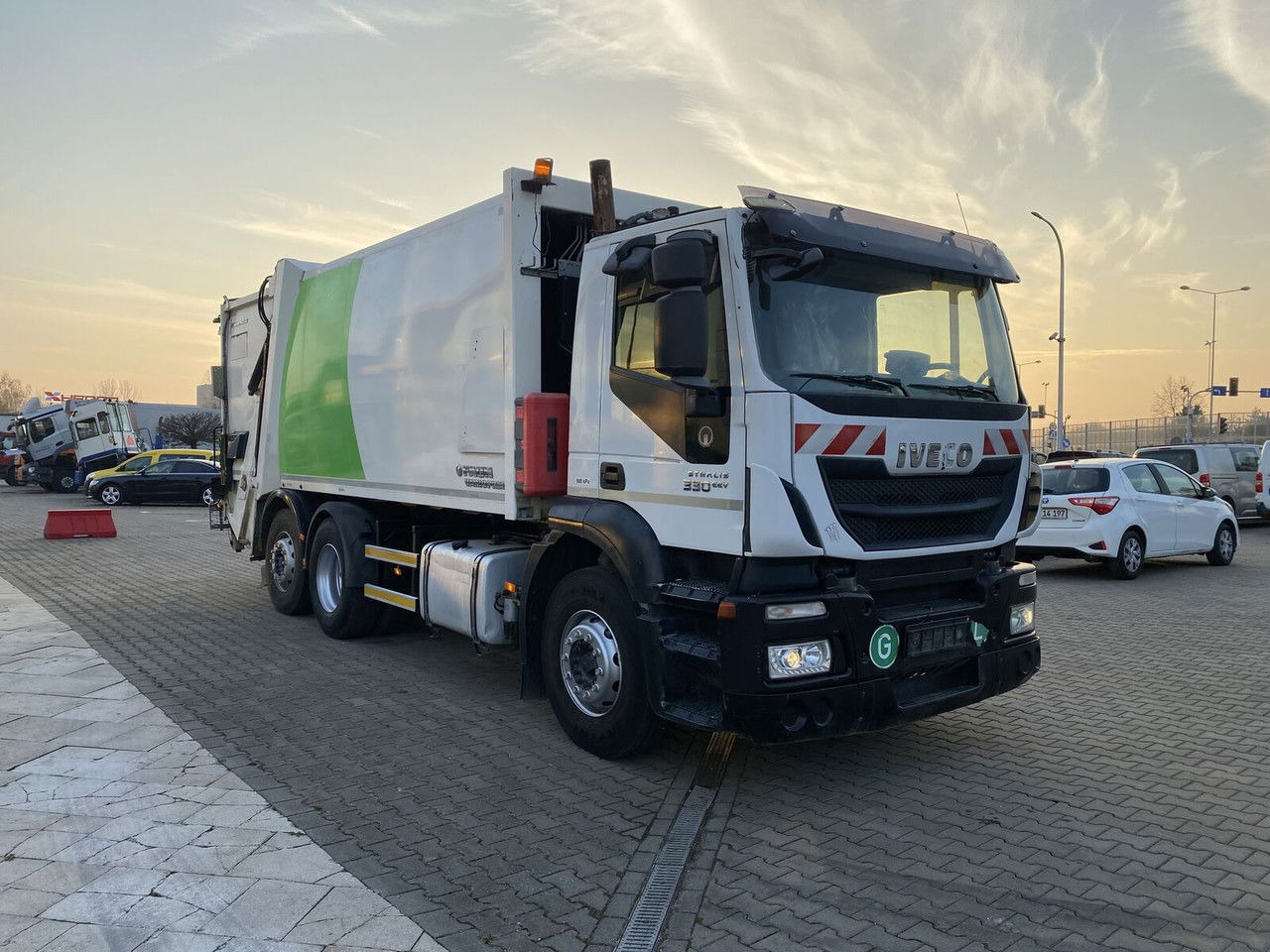 Iveco Stralis 330 EEV / Faun Vario Press 11 27M3 / Service NEW / TOP - Garbage truck: picture 1 Iveco Stralis 330 EEV / Faun Vario Press 11 27M3 / Service NEW / TOP - Garbage truck: picture 1