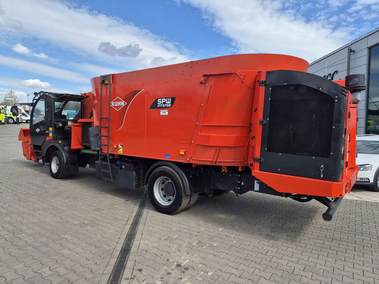 Leasing of Kuhn SPW 22 Intense /feed wagon/ 1 Owner / NEW Service SPW 22 Intense /feed wago  Kuhn SPW 22 Intense /feed wagon/ 1 Owner / NEW Service SPW 22 Intense /feed wago: picture 13