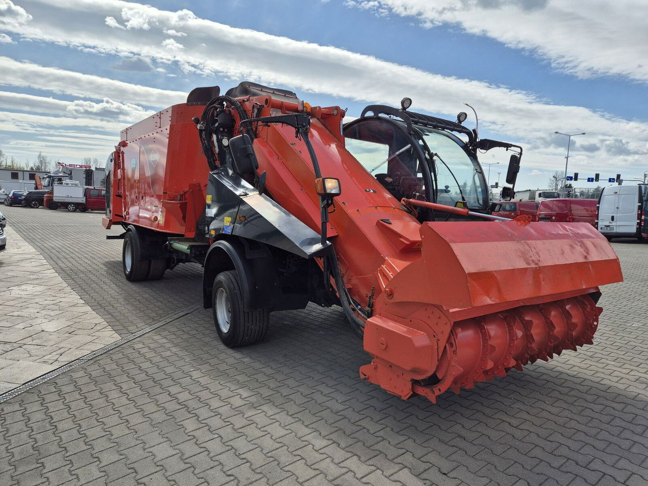 Leasing of Kuhn SPW 22 Intense /feed wagon/ 1 Owner / NEW Service SPW 22 Intense /feed wago  Kuhn SPW 22 Intense /feed wagon/ 1 Owner / NEW Service SPW 22 Intense /feed wago: picture 7