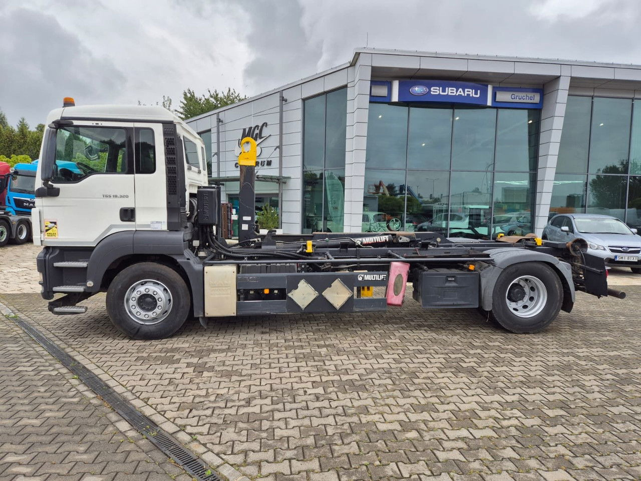 MAN TGS 18.320 Multilift UP TO 14 TON / NO Rust - Container transporter/ Swap body truck: picture 1 MAN TGS 18.320 Multilift UP TO 14 TON / NO Rust - Container transporter/ Swap body truck: picture 1