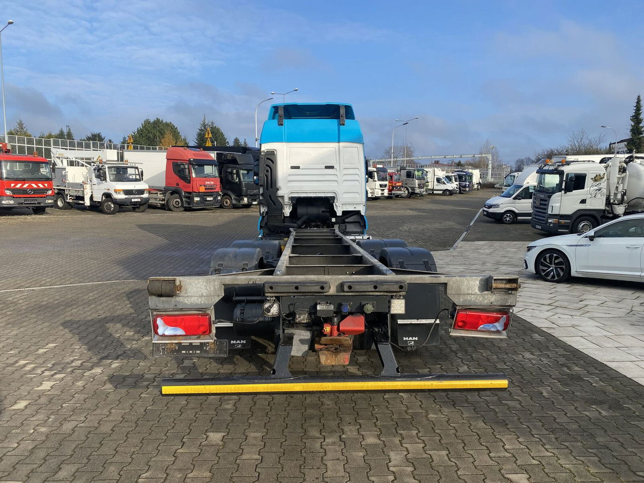 Cab chassis truck MAN TGX 26.500 NEW Service AT MAN / Frame: picture 10