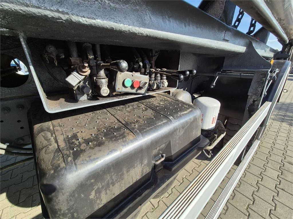 Leasing of Mercedes-Benz Actros 1832 / FORNAL 180 / 1 OWNER / SERVICED!  Mercedes-Benz Actros 1832 / FORNAL 180 / 1 OWNER / SERVICED!: picture 16