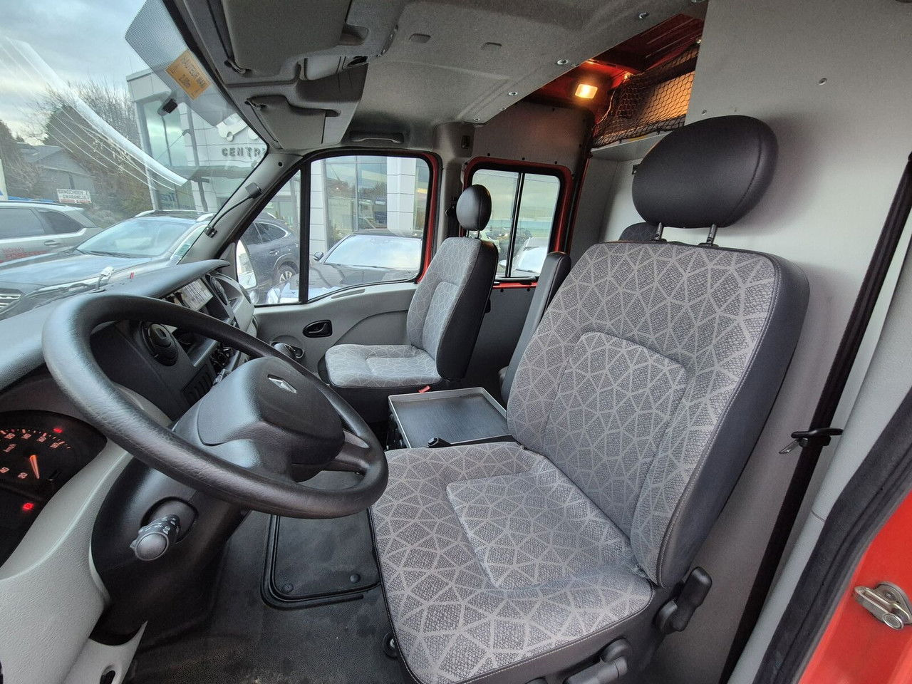 Fire truck RENAULT Master 2.5 DCi / Like NEW LOW KM / 4 Seats: picture 12