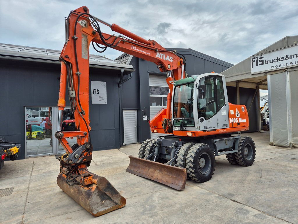 Atlas 1605 - 2005 Year - 2X Buckets - Wheel excavator: picture 1 Atlas 1605 - 2005 Year - 2X Buckets - Wheel excavator: picture 1