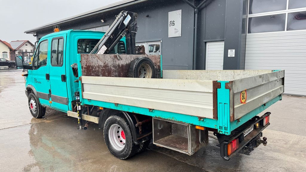 Iveco Daily 65 C15 stake body - Hiab 045-3 - 7.5M - Flatbed van: picture 5 Iveco Daily 65 C15 stake body - Hiab 045-3 - 7.5M - Flatbed van: picture 5