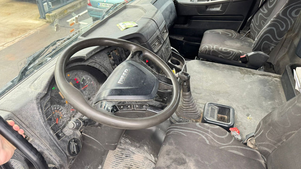 Concrete mixer truck Iveco Trakker AD340TB45 8x4 mixer 10m3: picture 22 Concrete mixer truck Iveco Trakker AD340TB45 8x4 mixer 10m3: picture 22