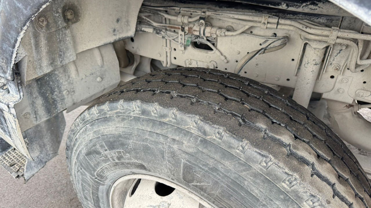 Concrete mixer truck Iveco Trakker AD340TB45 8x4 mixer 10m3: picture 14 Concrete mixer truck Iveco Trakker AD340TB45 8x4 mixer 10m3: picture 14