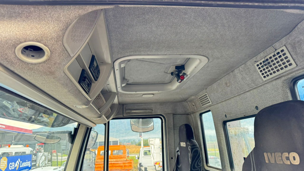 Concrete mixer truck Iveco Trakker AD340TB45 8x4 mixer 10m3: picture 28 Concrete mixer truck Iveco Trakker AD340TB45 8x4 mixer 10m3: picture 28