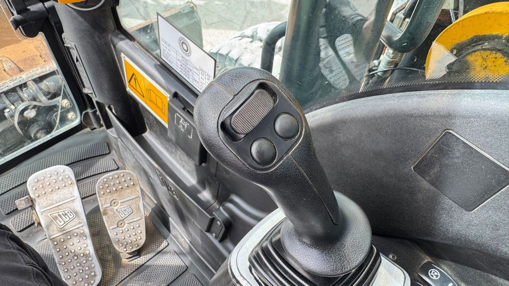 Leasing of JCB JS175W - 2019 Year - 6640 Hours - Stabilizers JCB JS175W - 2019 Year - 6640 Hours - Stabilizers: picture 9 Leasing of JCB JS175W - 2019 Year - 6640 Hours - Stabilizers JCB JS175W - 2019 Year - 6640 Hours - Stabilizers: picture 9