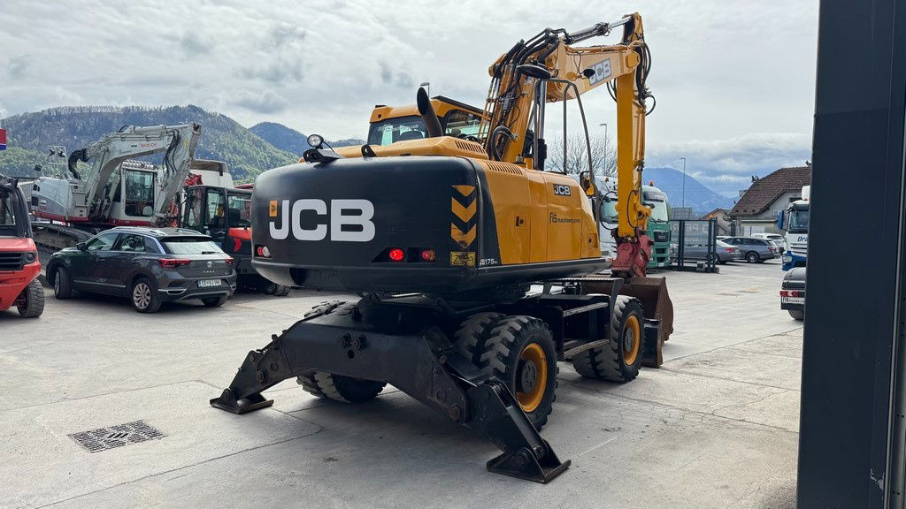 JCB JS175W - 2019 Year - 6640 Hours - Stabilizers - Wheel excavator: picture 2 JCB JS175W - 2019 Year - 6640 Hours - Stabilizers - Wheel excavator: picture 2