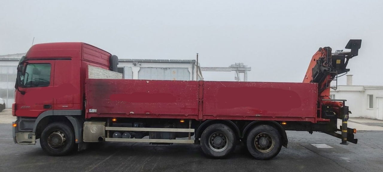 Mercedes-Benz Actros 2644L 6X4 stake body - Palfinger crane PK18500 - Dropside/ Flatbed truck: picture 2 Mercedes-Benz Actros 2644L 6X4 stake body - Palfinger crane PK18500 - Dropside/ Flatbed truck: picture 2