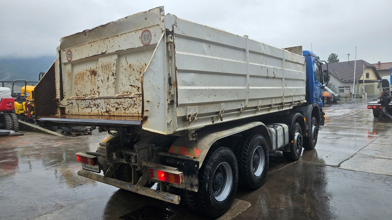 Mercedes-Benz Actros 3241 8x4 3 sided tipper - full spring - Tipper: picture 4 Mercedes-Benz Actros 3241 8x4 3 sided tipper - full spring - Tipper: picture 4