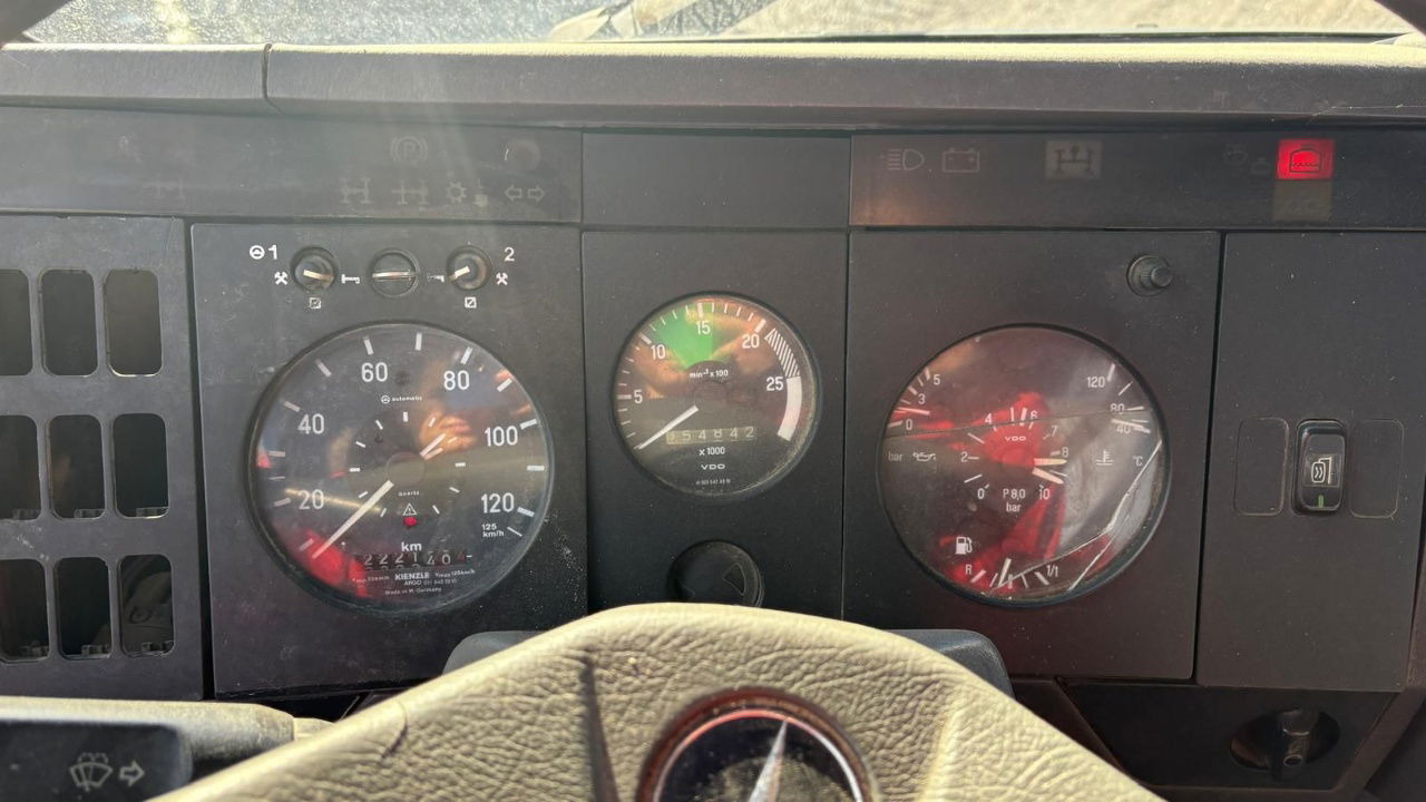 Cab chassis truck Mercedes-Benz SK 3229 8x4 chassis - complete spring V8: picture 19