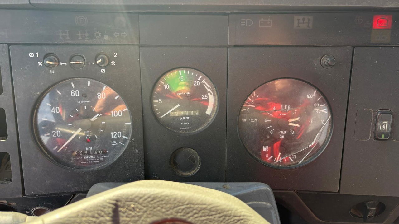 Cab chassis truck Mercedes-Benz SK 3229 8x4 chassis - complete spring V8: picture 18