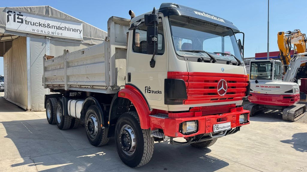 Mercedes-Benz SK 3235 8X4 tipper - V8 - top conditon - Tipper: picture 3 Mercedes-Benz SK 3235 8X4 tipper - V8 - top conditon - Tipper: picture 3