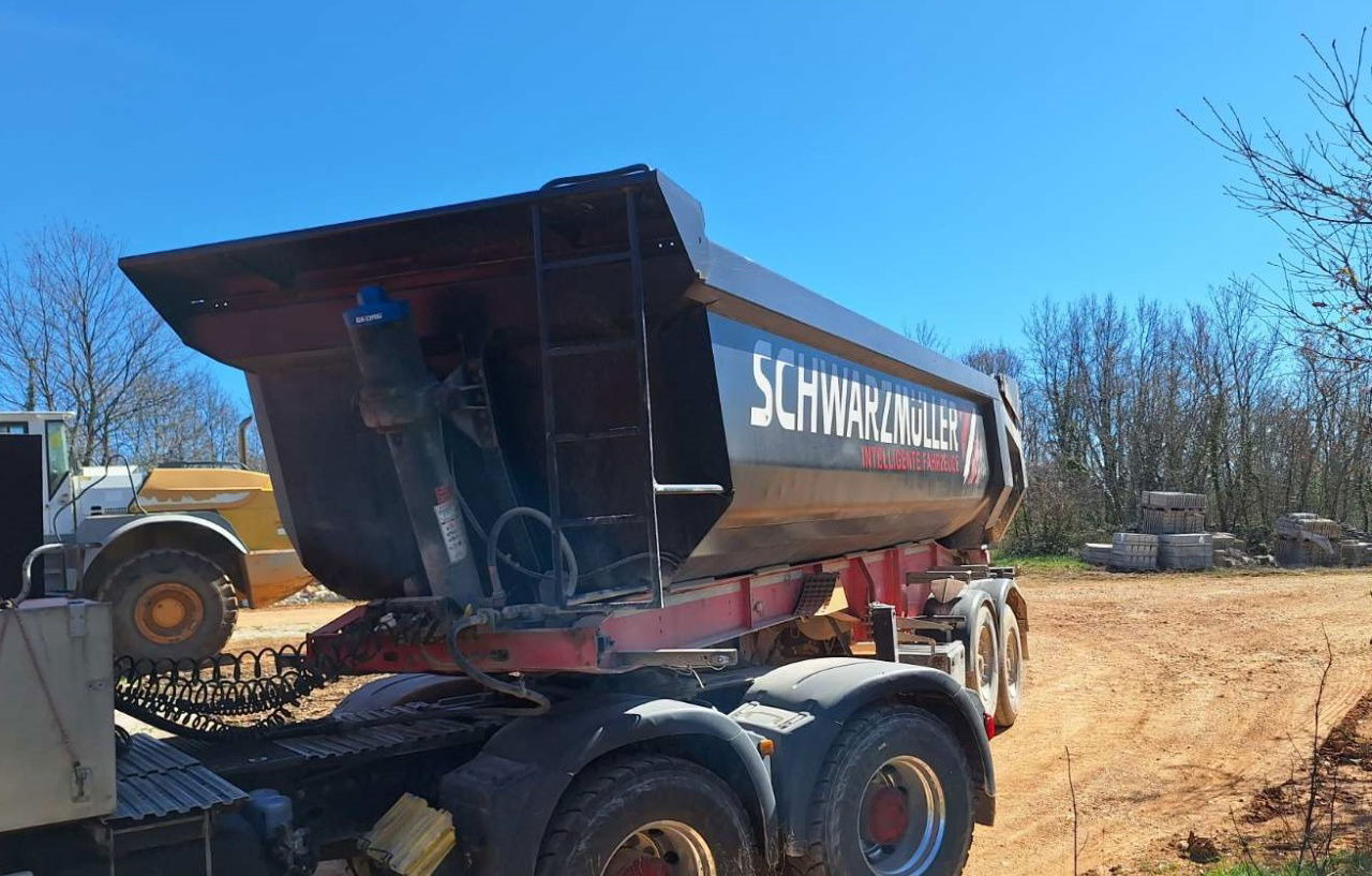Schwarzmüller SMK10VLN Tipper Trailer - 2 Axle - 24m3 - Tipper semi-trailer: picture 3 Schwarzmüller SMK10VLN Tipper Trailer - 2 Axle - 24m3 - Tipper semi-trailer: picture 3