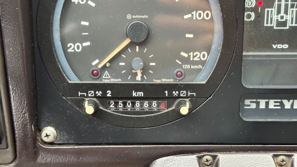 Curtainsider truck Steyr 12M18 4X4 stake body - ex.  truck: picture 26