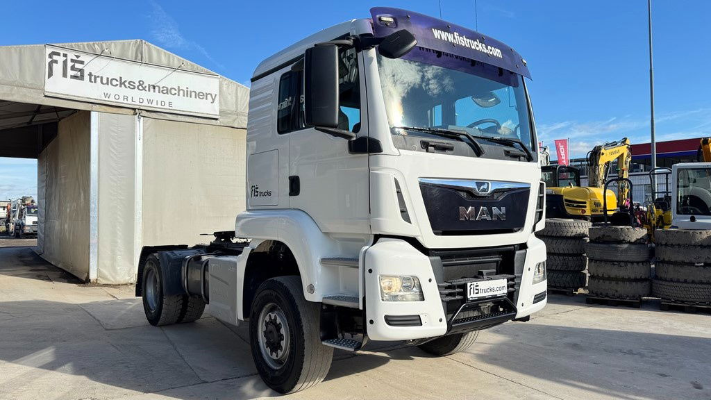 MAN TGS 18.460 4X4 tractor unit - cardan - motor brake - Tractor unit: picture 3 MAN TGS 18.460 4X4 tractor unit - cardan - motor brake - Tractor unit: picture 3