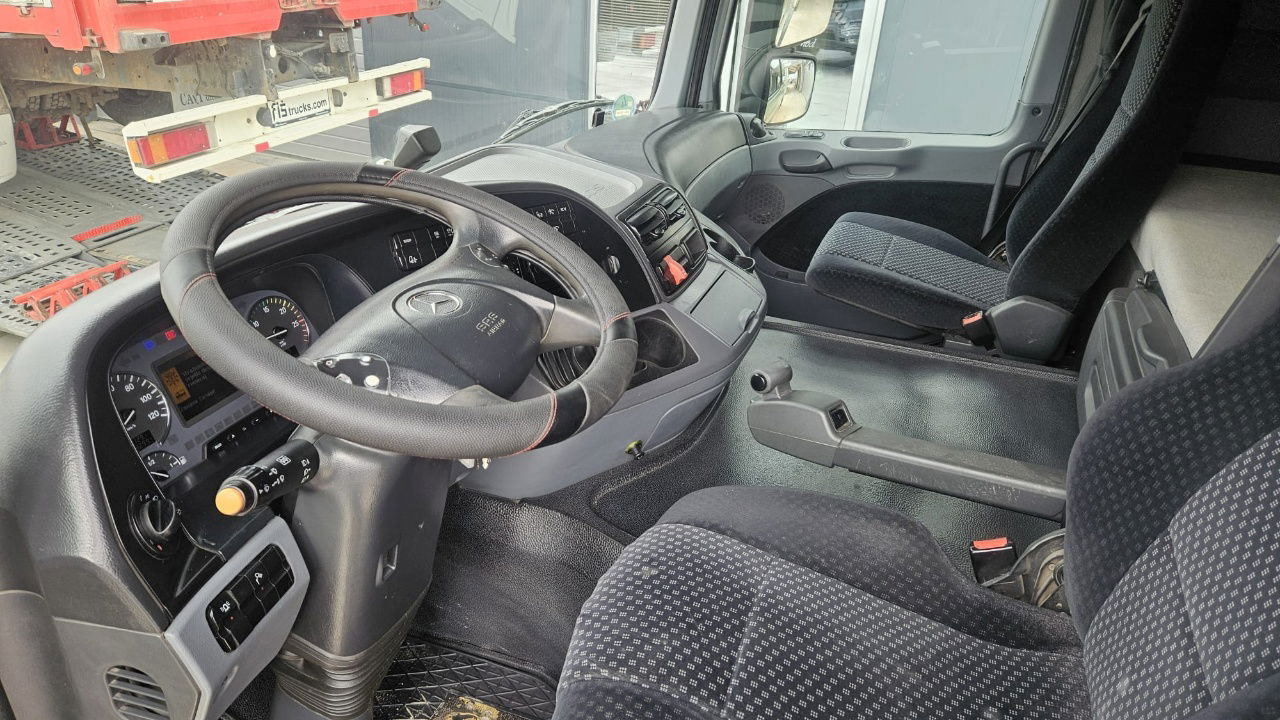 Tractor unit Mercedes-Benz Actros 1841 LS - tipper hydraulics - retarder: picture 21