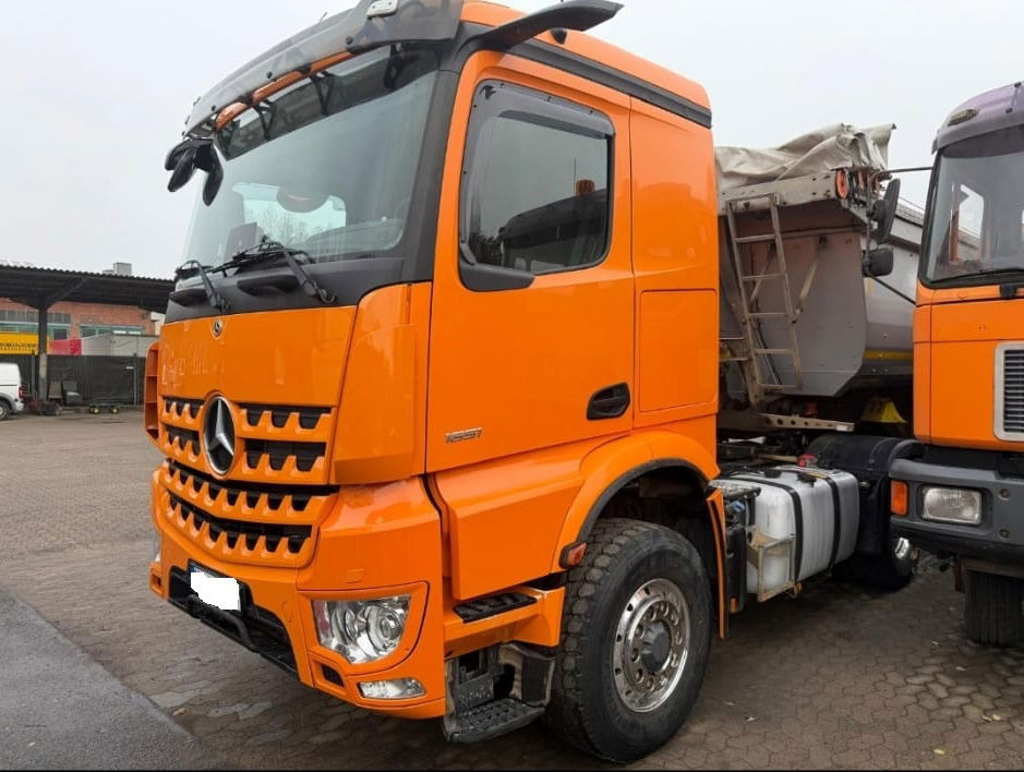 Mercedes-Benz Arocs 1851 LS HAD 4X4 - Euro 6 - retarder - tipper hydraulics - Tractor unit: picture 1 Mercedes-Benz Arocs 1851 LS HAD 4X4 - Euro 6 - retarder - tipper hydraulics - Tractor unit: picture 1