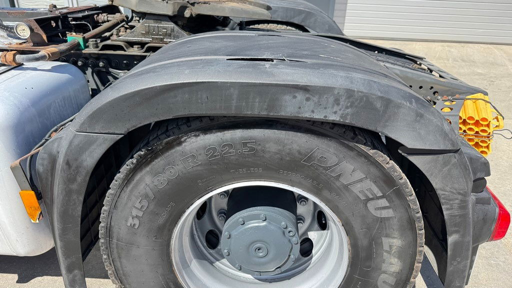 Leasing of  Mercedes-Benz Arocs 1945 HAD 4X4 tractor unit - tipper hydraulics - retarder Mercedes-Benz Arocs 1945 HAD 4X4 tractor unit - tipper hydraulics - retarder: picture 13