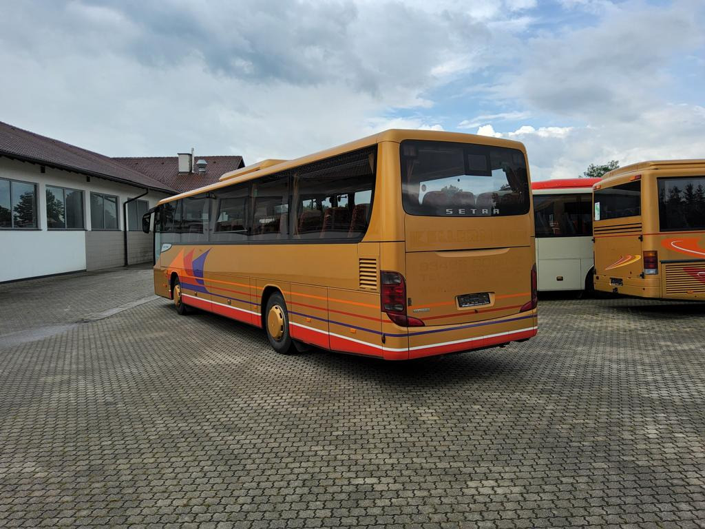 Setra S 415 UL/GT 53+2+1 / ZF / 354 PS - Suburban bus: picture 3 Setra S 415 UL/GT 53+2+1 / ZF / 354 PS - Suburban bus: picture 3