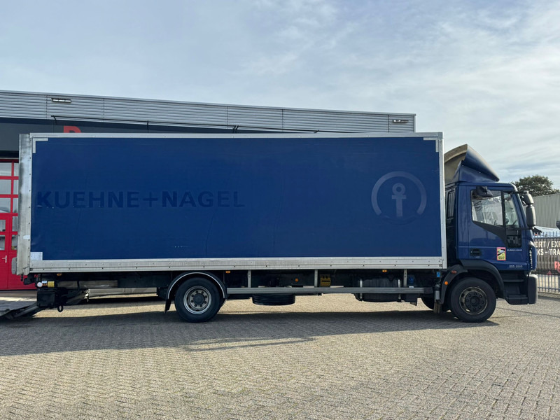 Iveco Eurocargo ML120E22 - Box truck: picture 3 Iveco Eurocargo ML120E22 - Box truck: picture 3