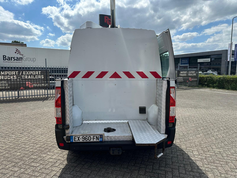 Renault Master 694 working hours - Van: picture 5 Renault Master 694 working hours - Van: picture 5