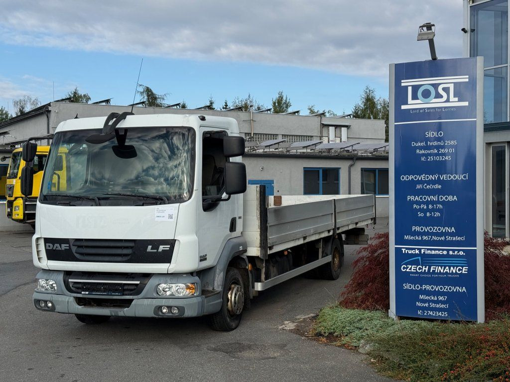 DAF LF45.220 EURO 5 - Dropside/ Flatbed truck: picture 1 DAF LF45.220 EURO 5 - Dropside/ Flatbed truck: picture 1