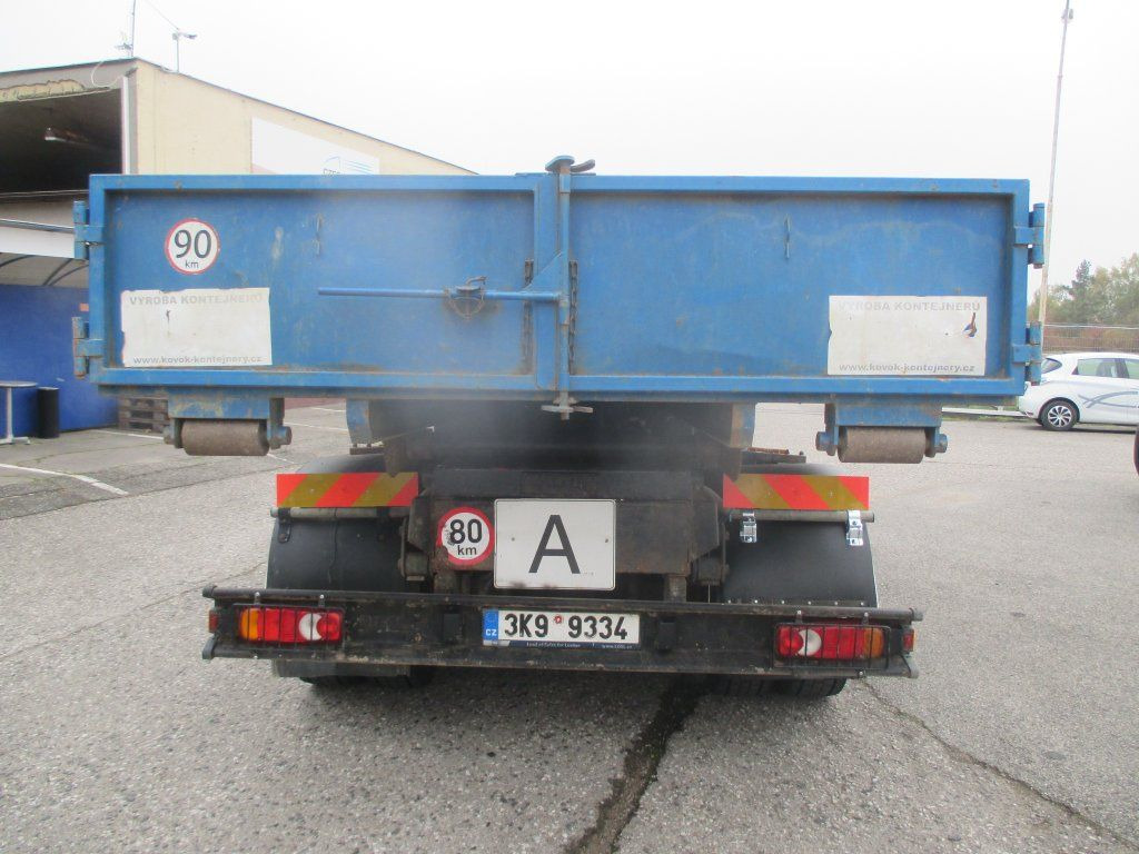 Iveco 120E - Hook lift truck: picture 5 Iveco 120E - Hook lift truck: picture 5