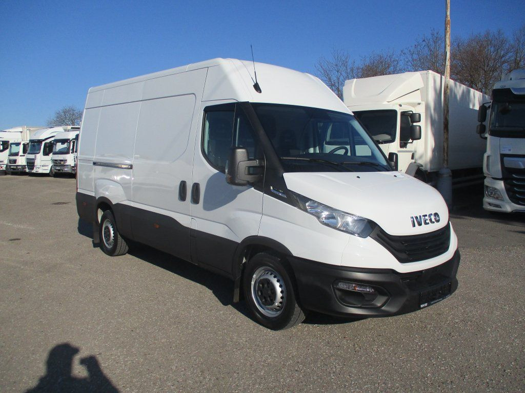 Iveco Daily 35S16 - Panel van: picture 1 Iveco Daily 35S16 - Panel van: picture 1