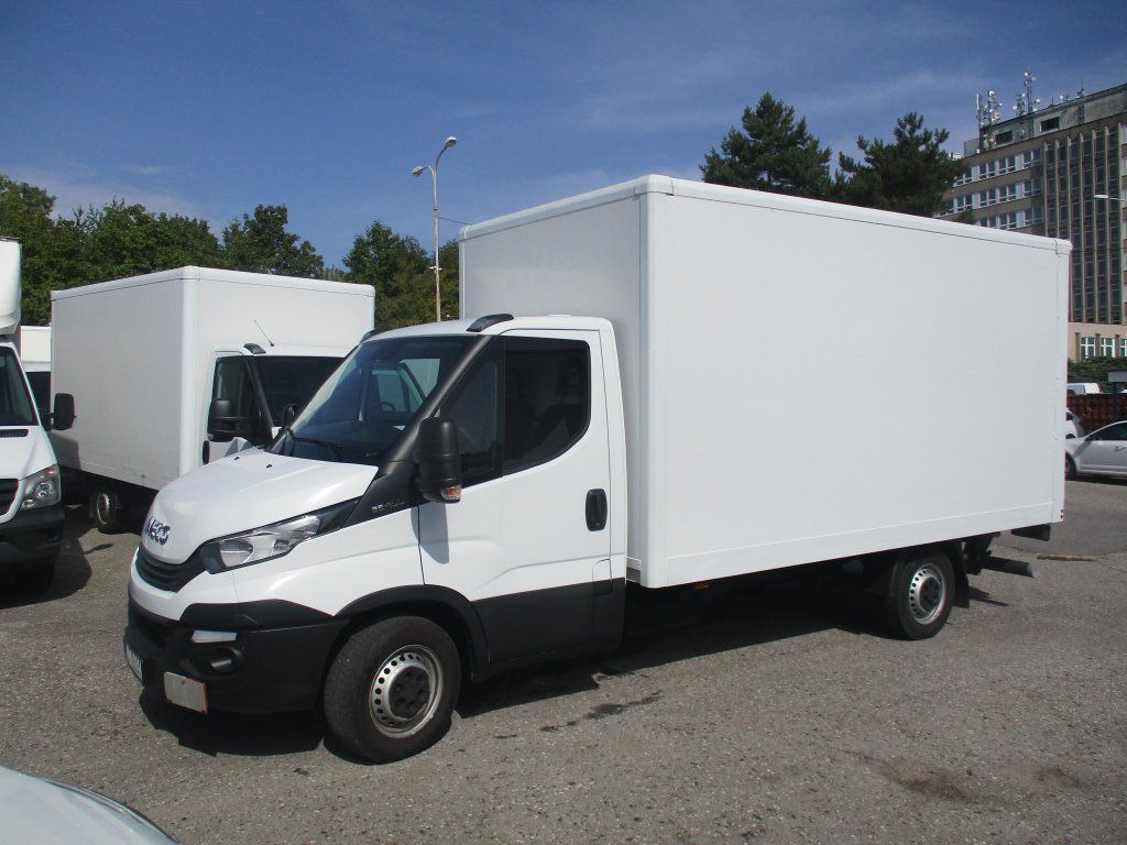 Iveco Daily 35S16 - Box van: picture 1 Iveco Daily 35S16 - Box van: picture 1
