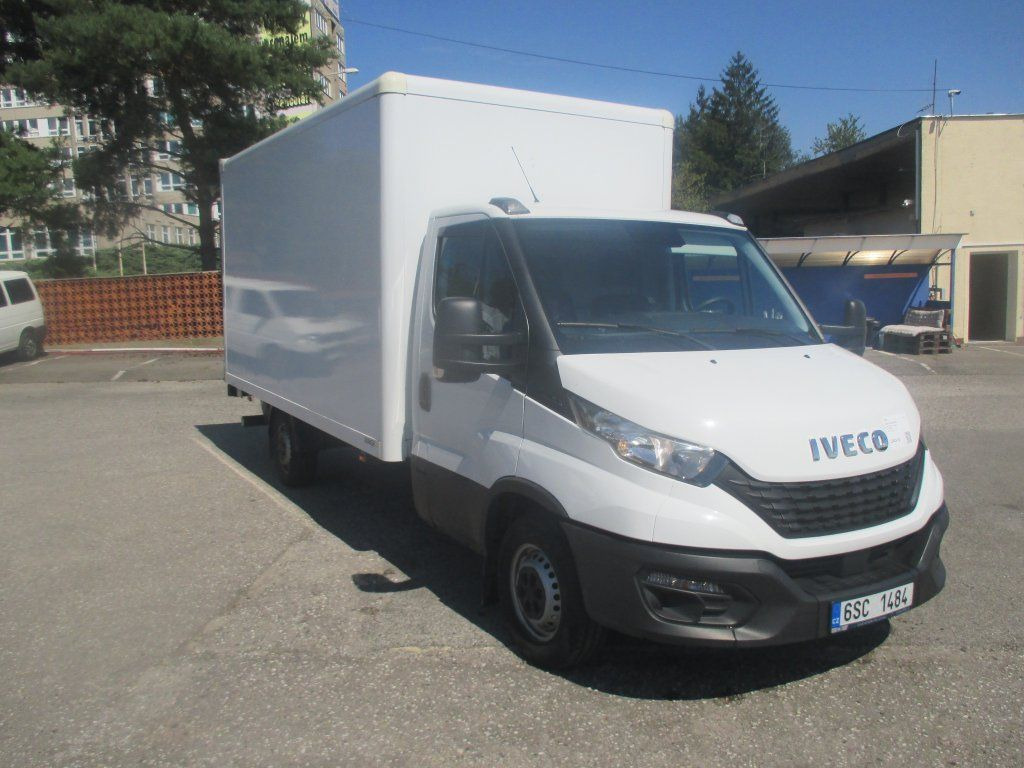 Iveco Daily 35S16 - Panel van: picture 4 Iveco Daily 35S16 - Panel van: picture 4