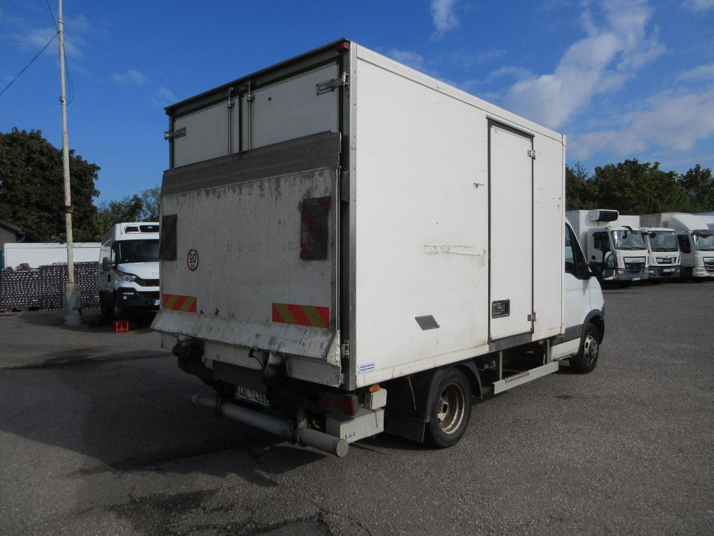 Iveco Daily 50C15 - Refrigerated van: picture 4 Iveco Daily 50C15 - Refrigerated van: picture 4
