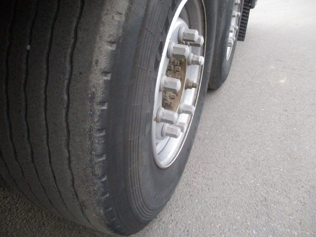 Curtainsider semi-trailer Krone SD: picture 13