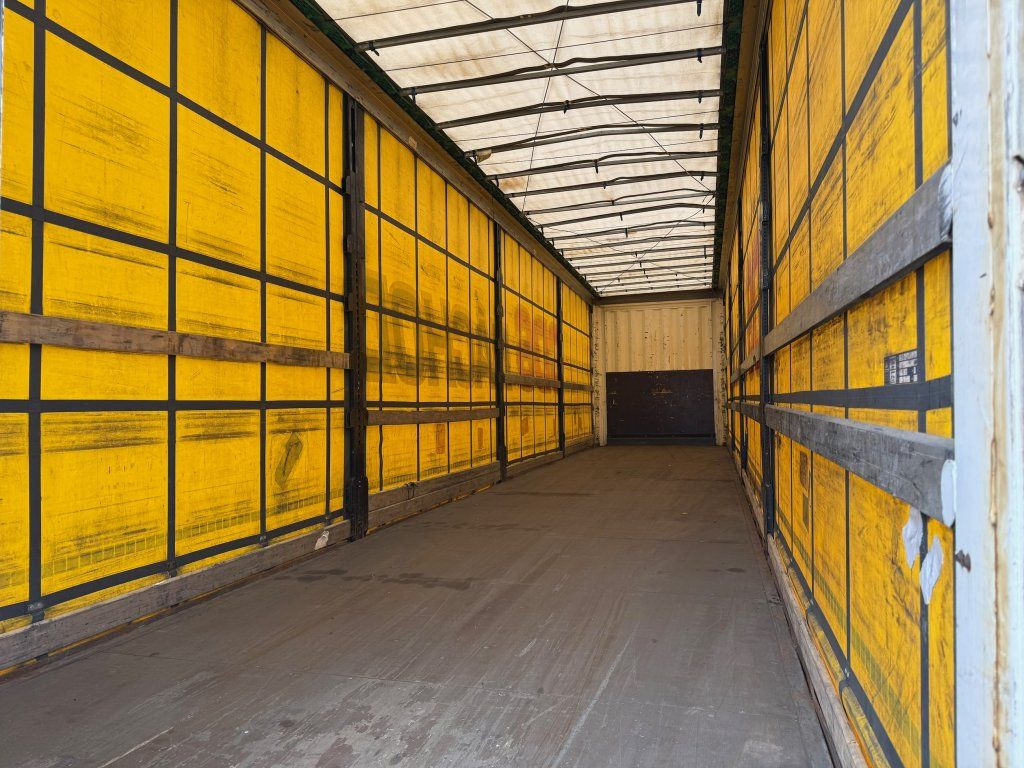 Curtainsider semi-trailer Krone SD MEGA/lowdeck: picture 14 Curtainsider semi-trailer Krone SD MEGA/lowdeck: picture 14