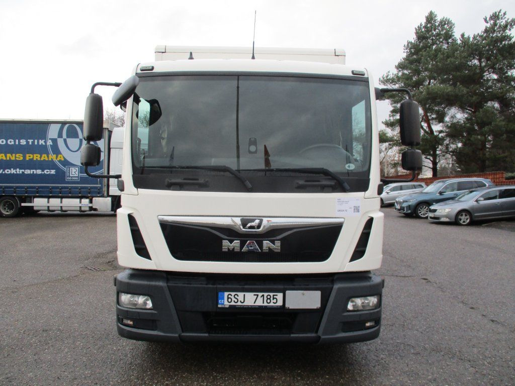 Leasing of MAN TGL 8.190 MAN TGL 8.190: picture 6 Leasing of MAN TGL 8.190 MAN TGL 8.190: picture 6