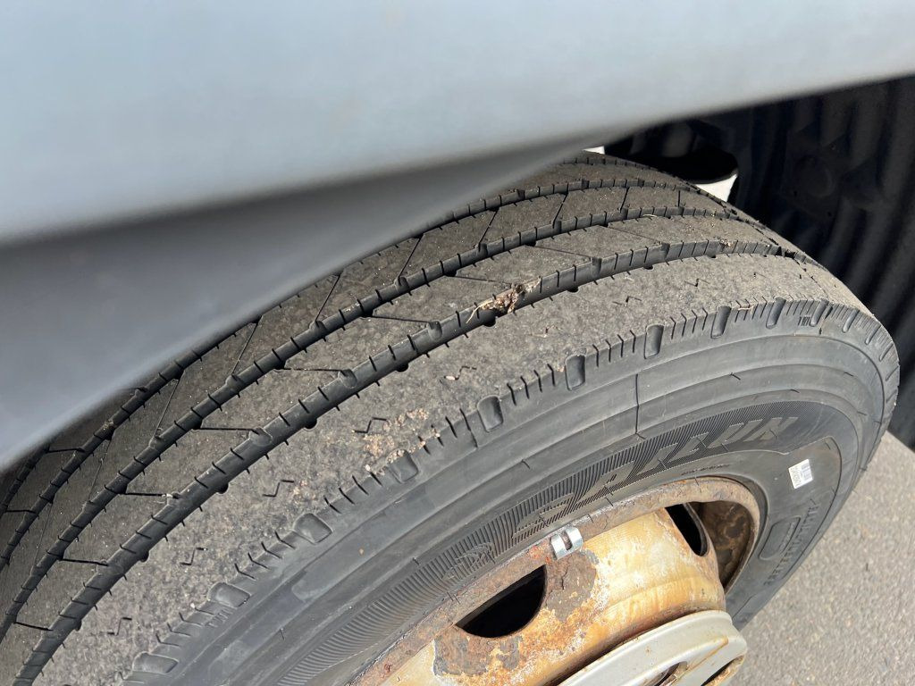 Refrigerator truck MAN TGL12.220 EURO 6 Carrier Xarios 600: picture 14