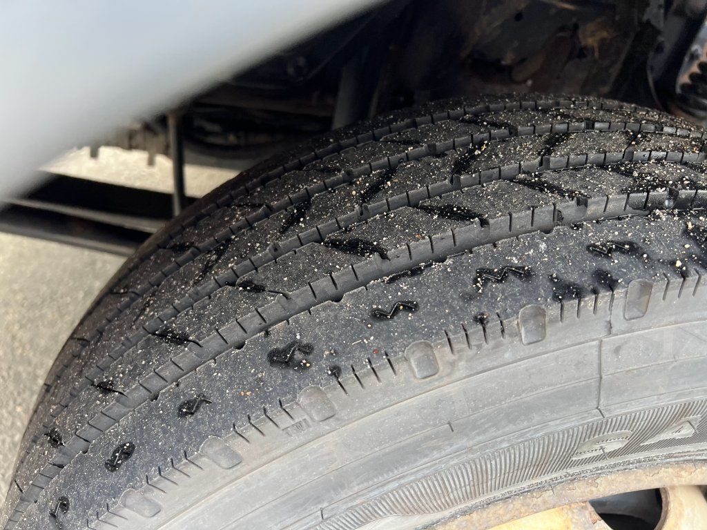 Refrigerator truck MAN TGL12.220 EURO 6 Carrier Xarios 600: picture 6